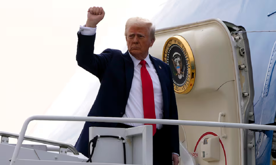 BREAKING: TRUMP’S MASSIVE MILITARY ANNOUNCEMENT FROM AIR FORCE ONE — AMERICA’S REAL COMMANDER-IN-CHIEF STRIKES BACK: “DEPLOY THE TROOPS”